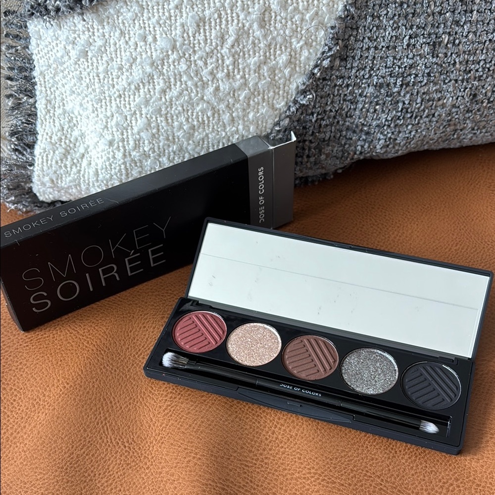 Dose of Colors, Smokey Soiree Eyeshadow Palette, 5 Shades, NWT